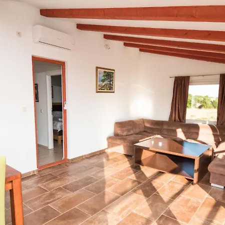 Holiday Iva Holiday home Benkovac